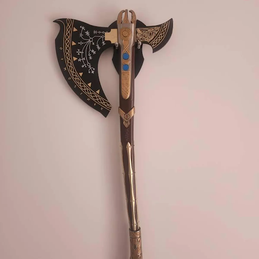 Customer photo of the Leviathan Axe